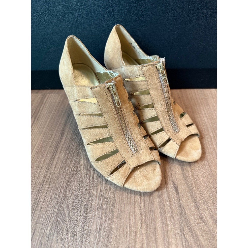 Aerosoles Heelrest Tan Suede Cage Heels Front Zip Peep Toe Sandals 7.5 LUMINATA